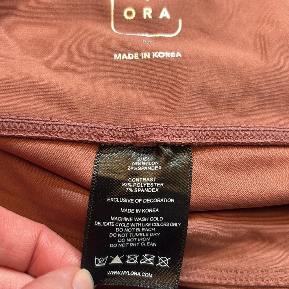 NYLORA Farrah Biker Brown Tan High Rise Shorts sz M - Picture 9 of 9